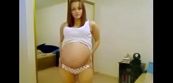  Pregnant Woman Dancing